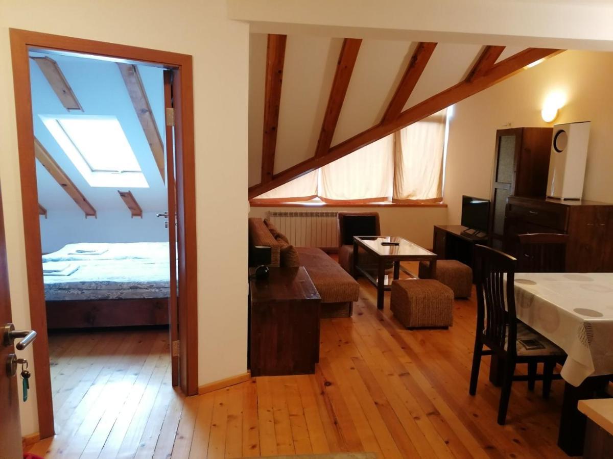 Snow Legend Private Apartments Банско Екстериор снимка